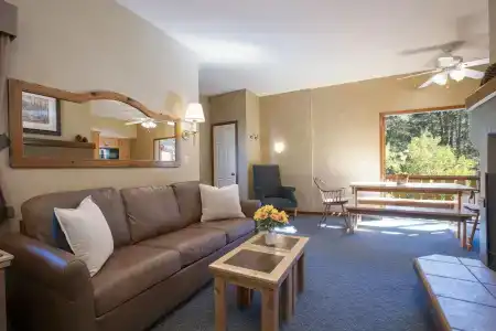 GetAways at Olympic Village Inn - 5