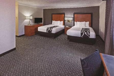 La Quinta Inn by Wyndham I-35 - 64