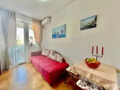 Elena - 211