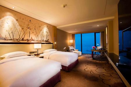 Hilton Wuhan Riverside - 5