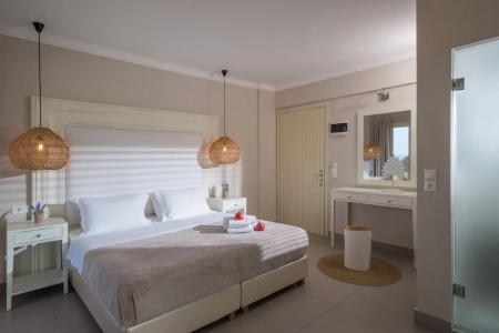 Notos Heights & Suites - 117