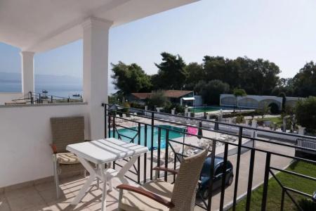 Utopia Kavos - 102