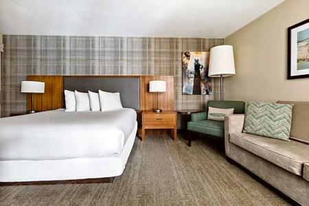 DoubleTree by Hilton - The Yarrow - 31
