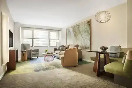 Gardens Suites by Affinia - 4