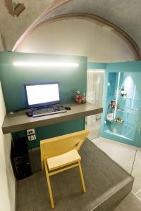 Little Italy Boutique Hostel - 22