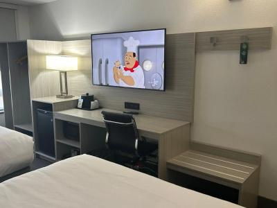 Quality Inn - 3