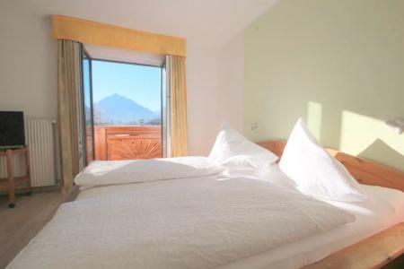 Sonnenhof - bed & breakfast & appartements - 76