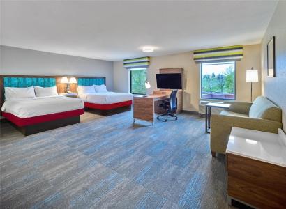 Hampton Inn Midtown-Aksarben - 38