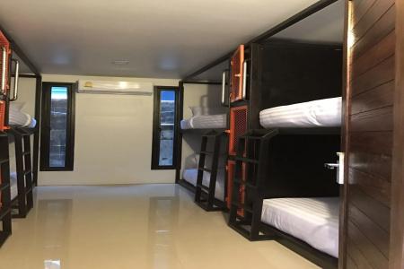 Ubox Hostel - 0