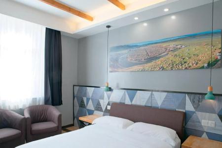Kunming Cloudland International Youth - 4