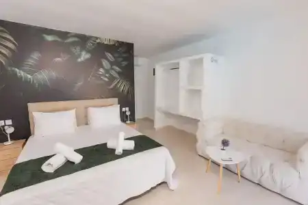 Bamboo Suites Boutique - 98