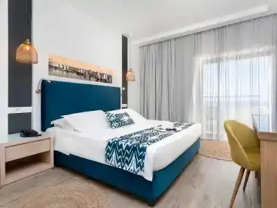 Mercure Rhodes Alexia - 72