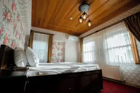 Gulliver Mansion - 2