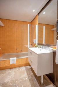 ApartG3 Galeon - 173