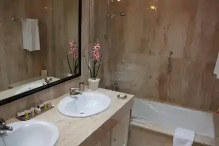Villa Vik - Boutique - 32