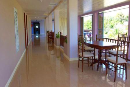Na Tubthieng Boutique - 11