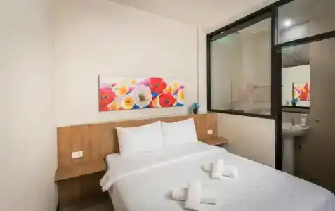 V Vajira - 0