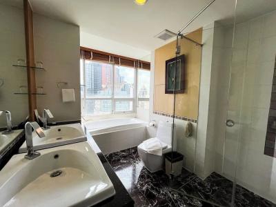 Urbana Sathorn, Bangkok - 113