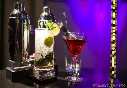 AC Recoletos by Marriott - 10