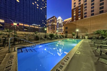 Hampton Inn & Suites Austin-Downtown/Convention Center - 19