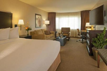 Silver Cloud - Seattle Broadway - 55