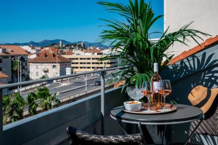 Golden Tulip Cannes De Paris - 73
