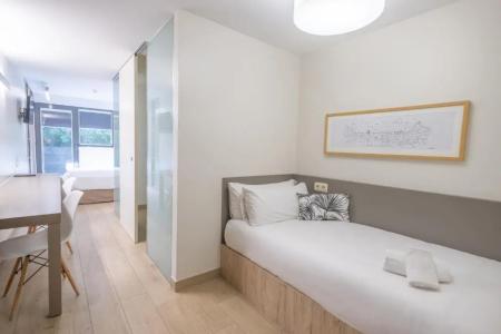 ApartBcn Montjuic - 38