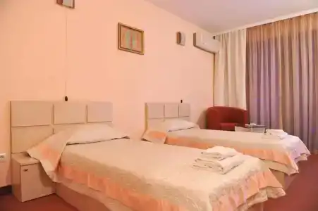 Семеен Хотел Сокол - 4