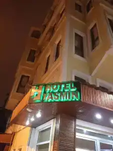 Yasmin - 8