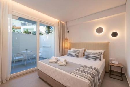Mirablue Luxury Residences - 19