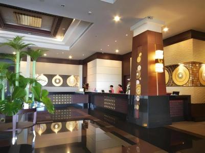 Grand Pacific Sovereign Resort & Spa - 1