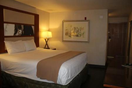 Sunrise Inn - 84