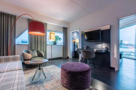 Radisson Blu Riverside - 90