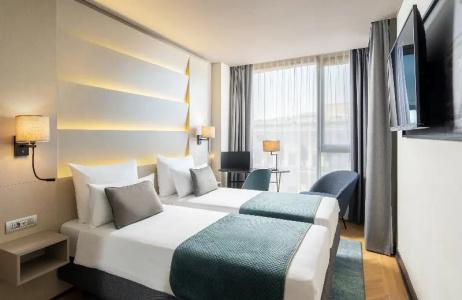 Golden Tulip Victoria Bucharest - 97