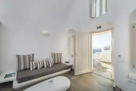 Angel Luxury Suites - 33