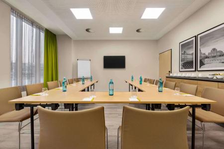 Super 8 by Wyndham Chemnitz - 13