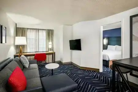 Residence Inn by Marriott Boston - 40