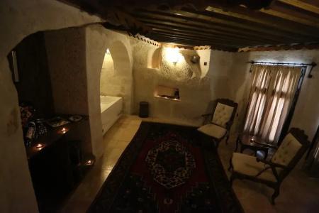 Phocas Cave Suites - 110