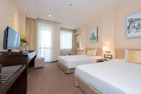 Palace Saigon - 10