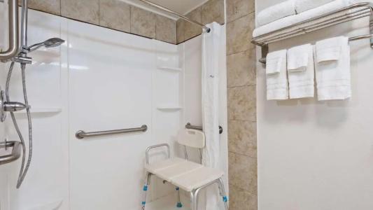 SureStay Plus by Best Western Medical Center - 32