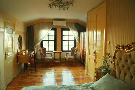 Buyukada Anastasia Meziki - 9