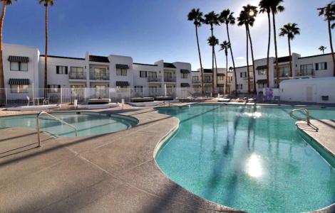 Serene Vegas Boutique - 17
