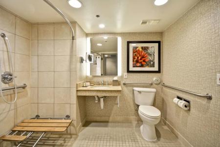 DoubleTree by Hilton Phoenix North - 8