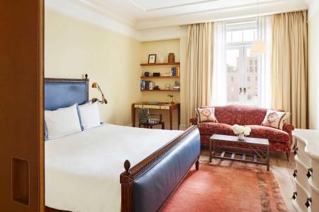 The Greenwich - 77