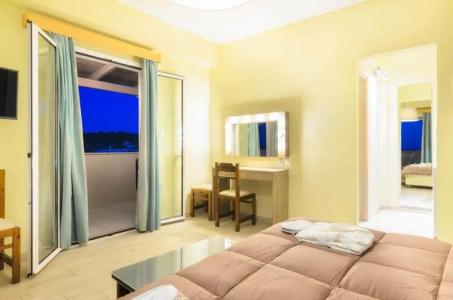 Iakinthos, Tsilivi Beach - 117