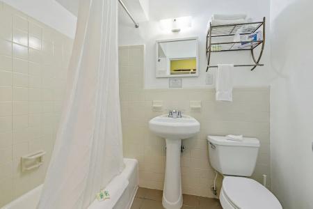 Hollywood Beachside Boutique Suite - 30
