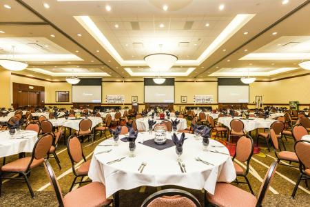 Hilton Garden Inn - 35