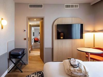 Mercure Angoulême Hôtel de France - 125
