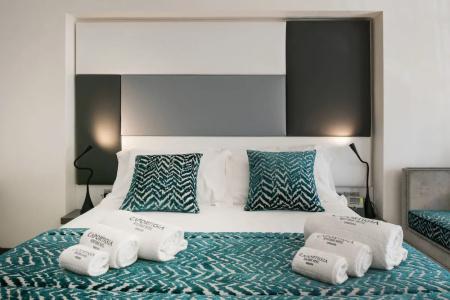 Caportigia Boutique - 80