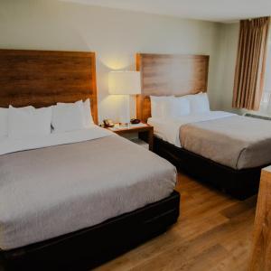 Quality Inn & Suites By the Parks - 34